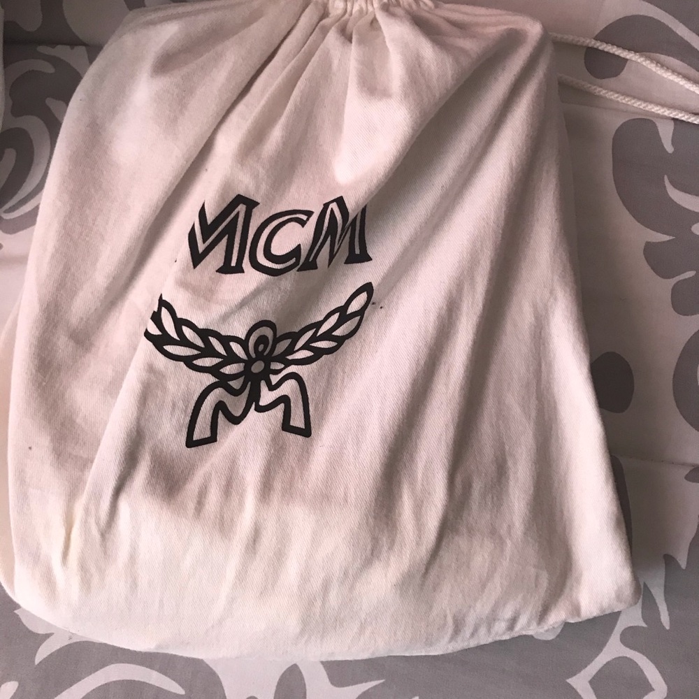 AUTHENTIC MCM crossbody bag..comes with dust bag!